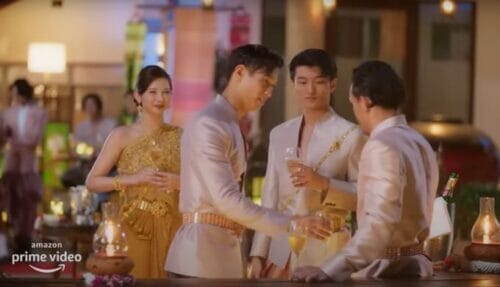 バチェロレッテ2・エピソード2のカクテルパーティーはタイ民族衣装で正装